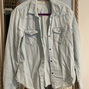 NWOT Gap Denim Button Down